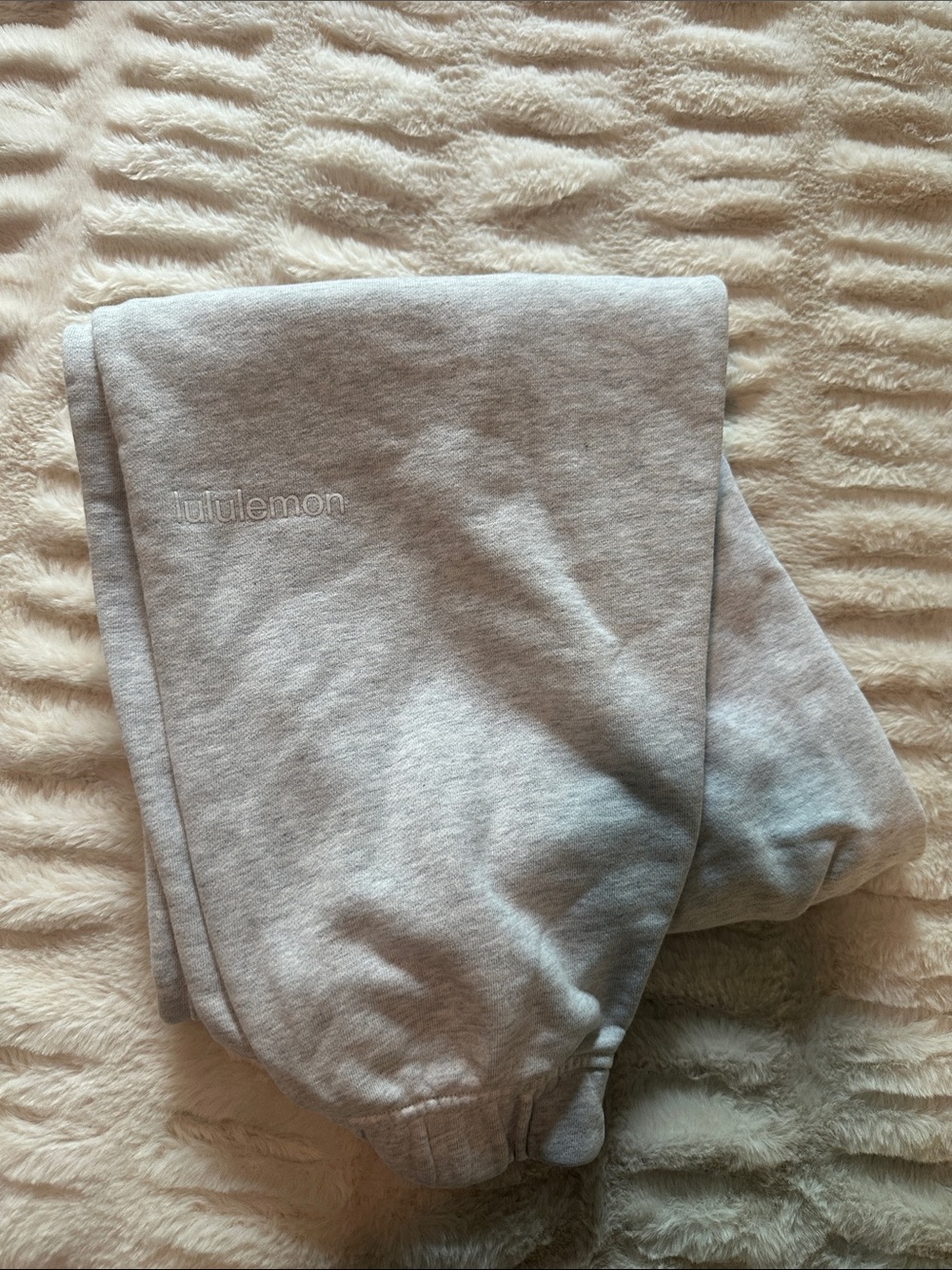 Lululemon Athletica Women’s Light Gray Scuba Jogger Sweats size 6